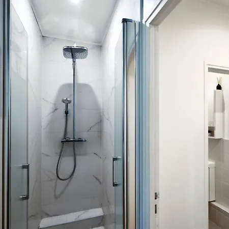 Bohemian Batignolles Apartman *